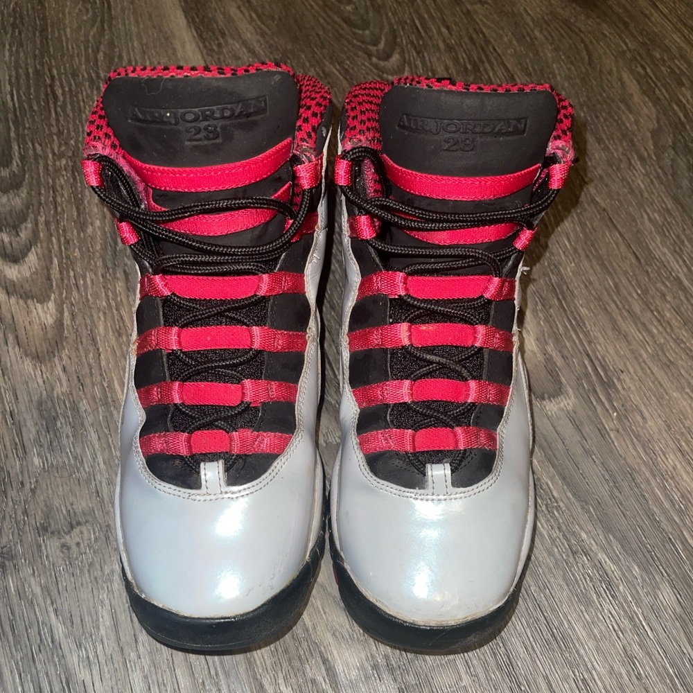 Jordan 10’s
